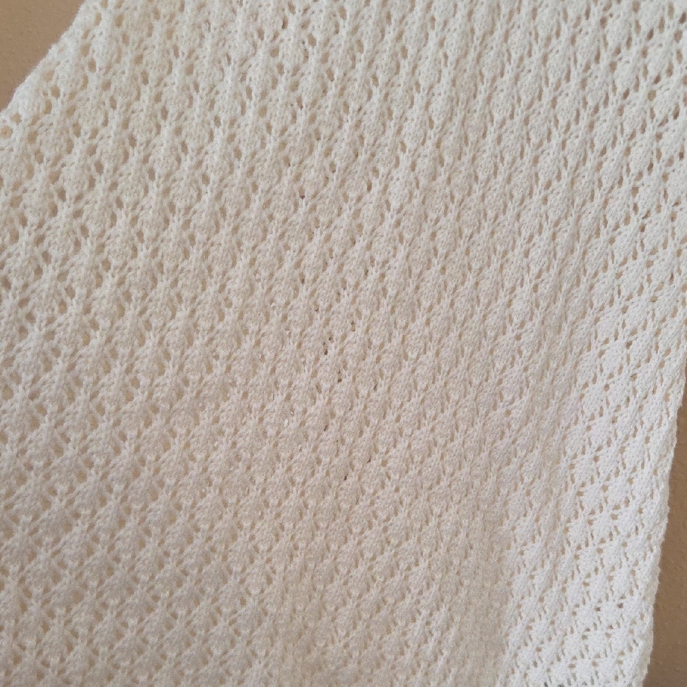 Meshki Cream Open Crochet Knit Top - Picture 6 of 9